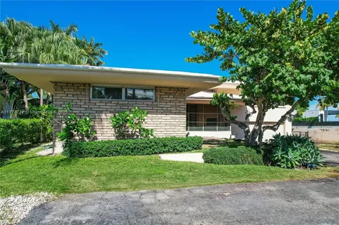 1075 Belle Meade Island Drive Miami FL 33138