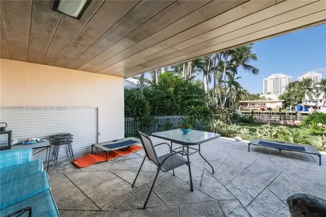 1075 Belle Meade Island Drive Miami FL 33138