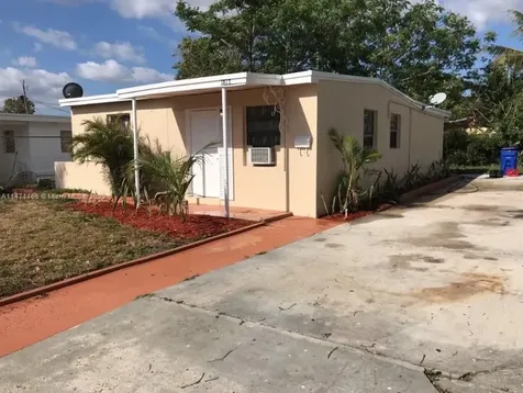 1817 NW 25th Avenue Fort Lauderdale FL 33311