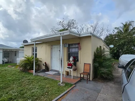 1817 NW 25th Avenue Fort Lauderdale FL 33311