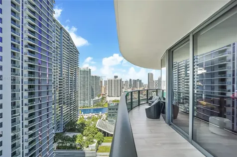 45 SW 9th Street Miami FL 33130