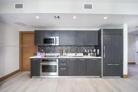 45 SW 9th Street Miami FL 33130