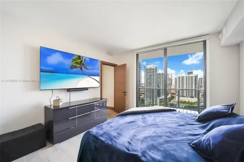 45 SW 9th Street Miami FL 33130