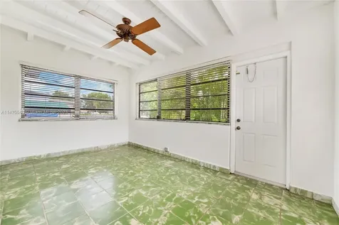 2411 SW 84th Avenue Miami FL 33155