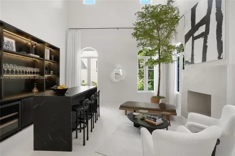 152 Paloma Drive Coral Gables FL 33143