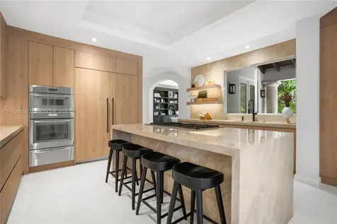 152 Paloma Drive Coral Gables FL 33143