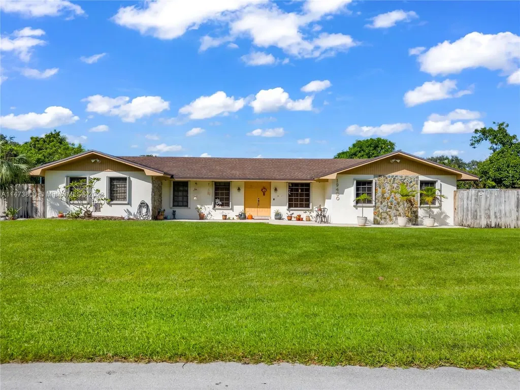 19400 SW 129th Avenue Miami FL 33177