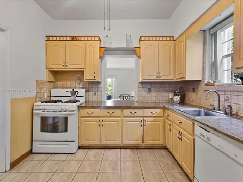 9056 Emerson Avenue Surfside FL 33154
