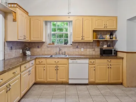 9056 Emerson Avenue Surfside FL 33154