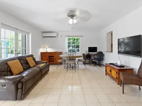 9056 Emerson Avenue Surfside FL 33154