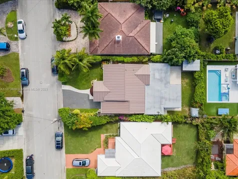 9056 Emerson Avenue Surfside FL 33154