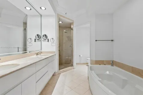 715 Crandon Boulevard Key Biscayne FL 33149