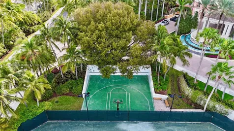 715 Crandon Boulevard Key Biscayne FL 33149