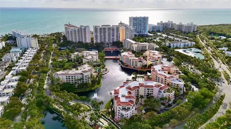 715 Crandon Boulevard Key Biscayne FL 33149