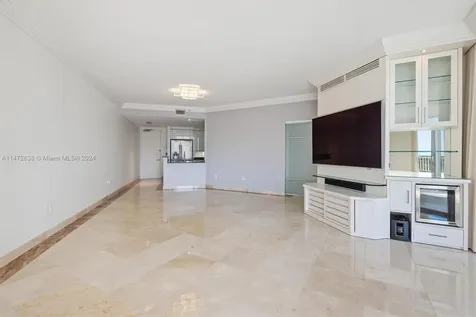 715 Crandon Boulevard Key Biscayne FL 33149