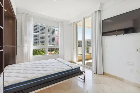 715 Crandon Boulevard Key Biscayne FL 33149