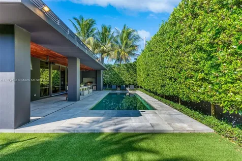 7545 SW 55th Avenue Miami FL 33143