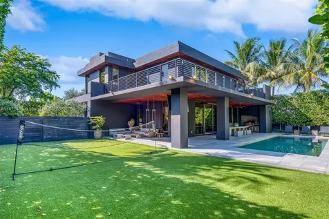 7545 SW 55th Avenue Miami FL 33143