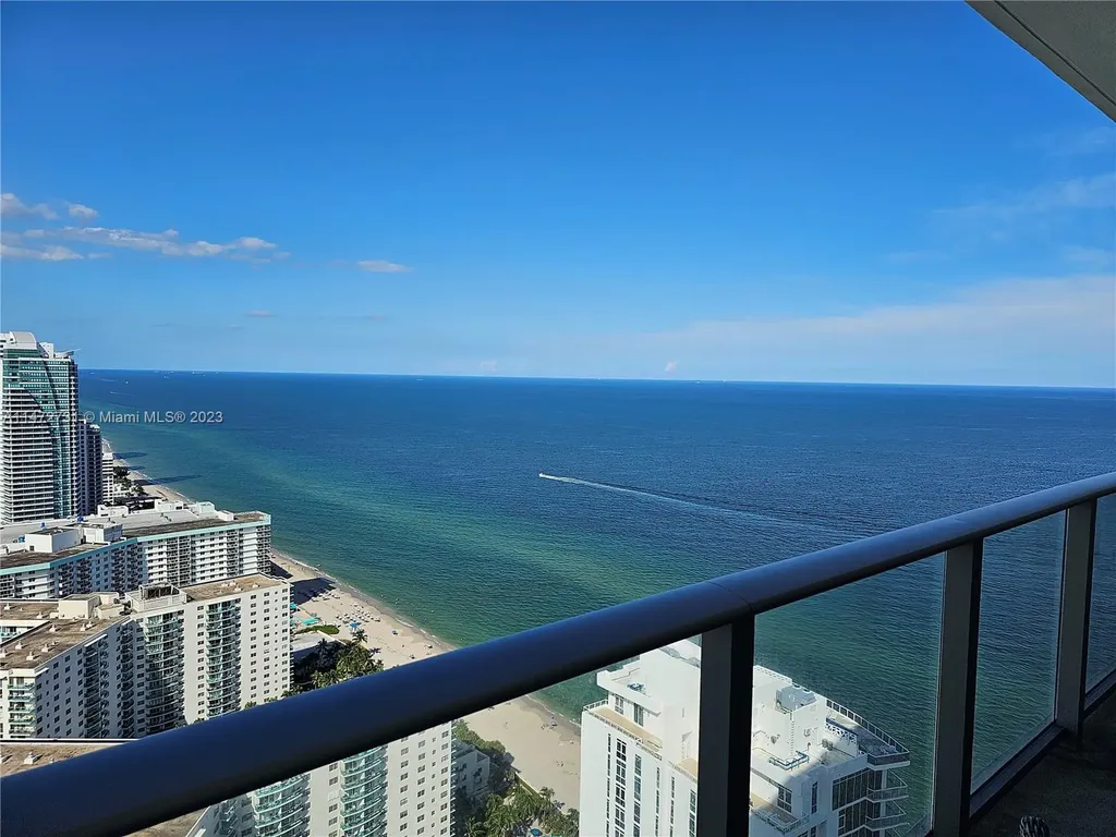 4111 S Ocean Drive Hollywood FL 33019