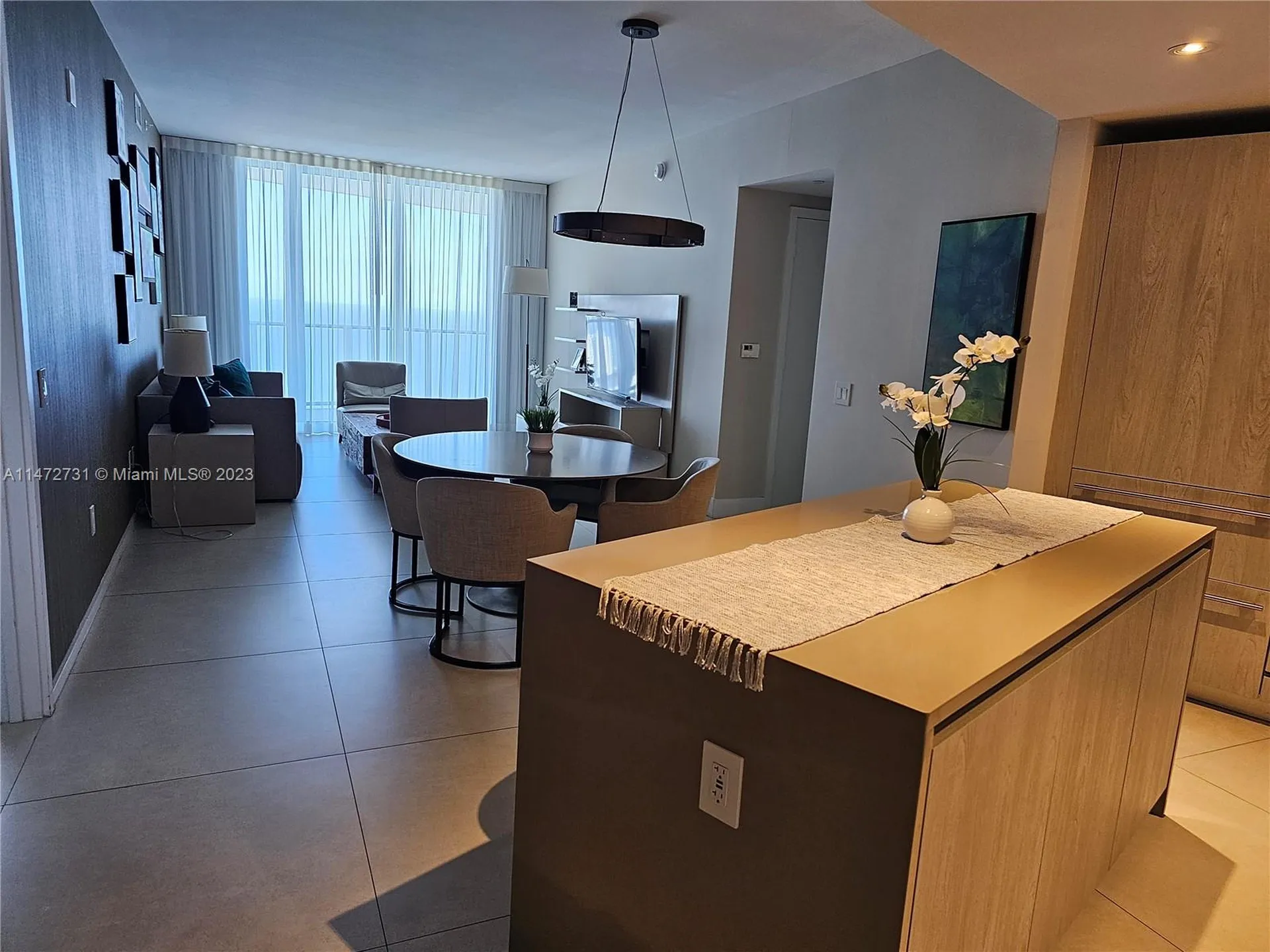 4111 S Ocean Drive Hollywood FL 33019