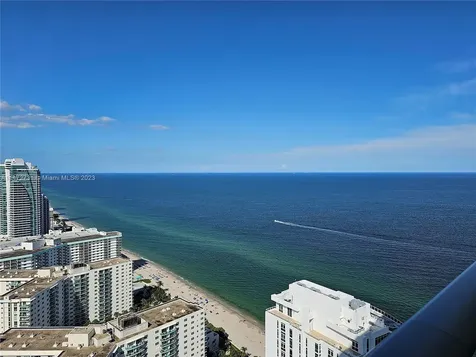 4111 S Ocean Drive Hollywood FL 33019