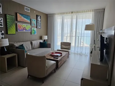 4111 S Ocean Drive Hollywood FL 33019