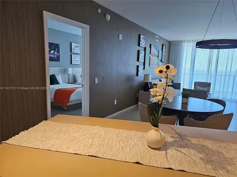 4111 S Ocean Drive Hollywood FL 33019
