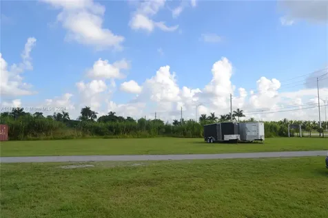 22700 SW 177th Avenue Miami FL 33170