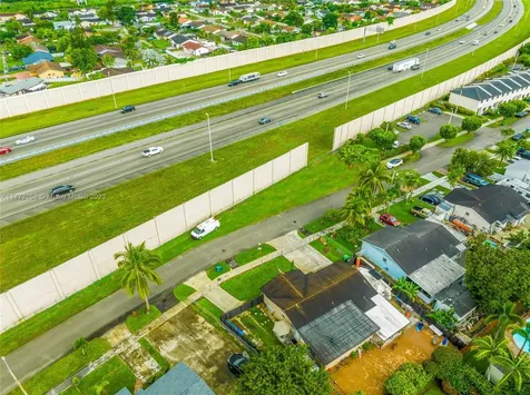 256 SW Street Homestead FL 33032