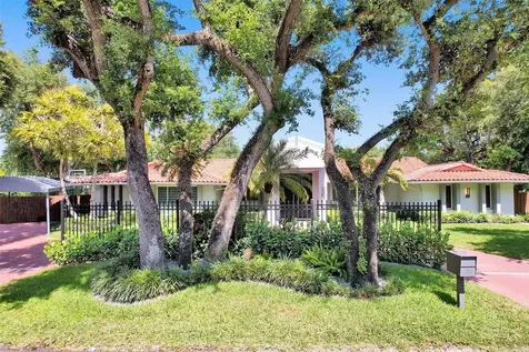 19105 NE 21st Avenue North Miami Beach FL 33179