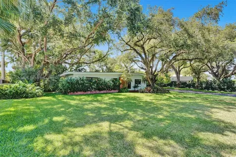 19105 NE 21st Avenue North Miami Beach FL 33179