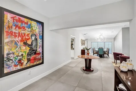 19105 NE 21st Avenue North Miami Beach FL 33179