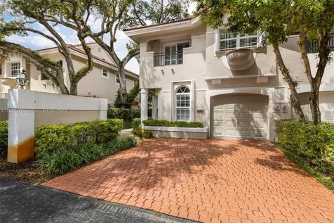 6859 SW 89th Terrace Pinecrest FL 33156