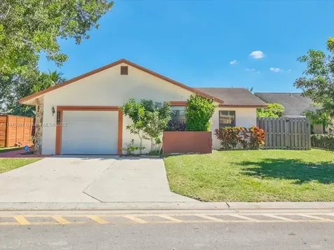 5580 SW 97th Terrace Cooper City FL 33328