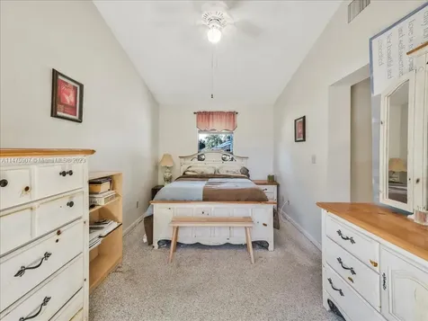 5580 SW 97th Terrace Cooper City FL 33328