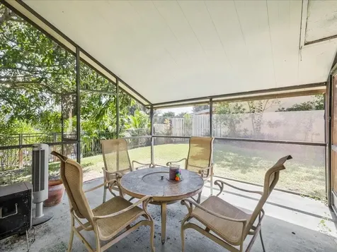 5580 SW 97th Terrace Cooper City FL 33328