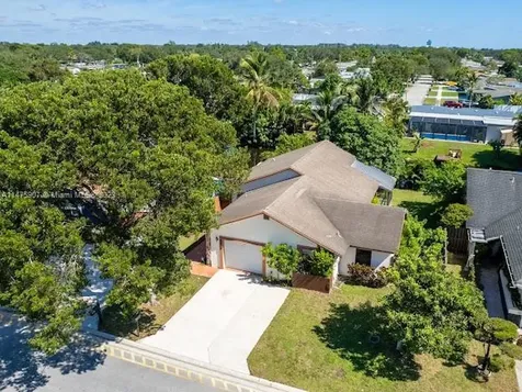 5580 SW 97th Terrace Cooper City FL 33328