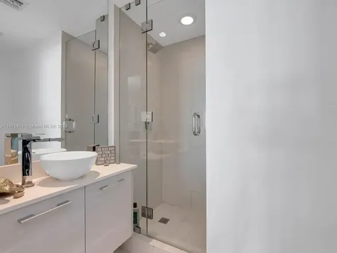 650 NE 32nd Street Miami FL 33137