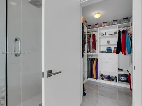 650 NE 32nd Street Miami FL 33137