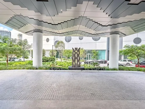 650 NE 32nd Street Miami FL 33137