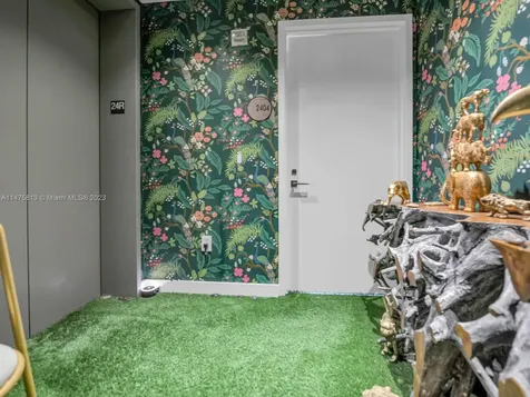 650 NE 32nd Street Miami FL 33137