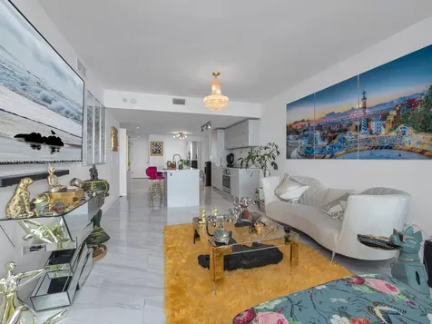 650 NE 32nd Street Miami FL 33137