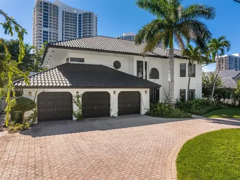 119 Holiday Drive Hallandale Beach FL 33009