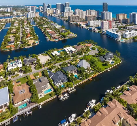 119 Holiday Drive Hallandale Beach FL 33009