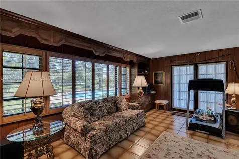 400 NW 131st Avenue Plantation FL 33325