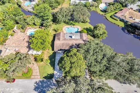 400 NW 131st Avenue Plantation FL 33325