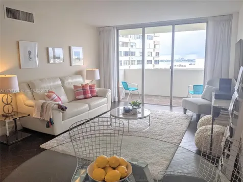 5 Island Avenue Miami Beach FL 33139