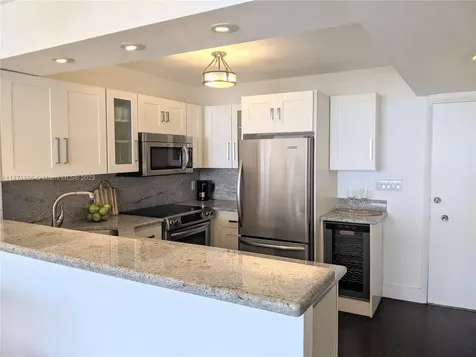 5 Island Avenue Miami Beach FL 33139