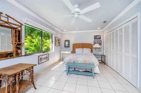 270 Cypress Drive Key Biscayne FL 33149