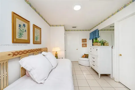 270 Cypress Drive Key Biscayne FL 33149